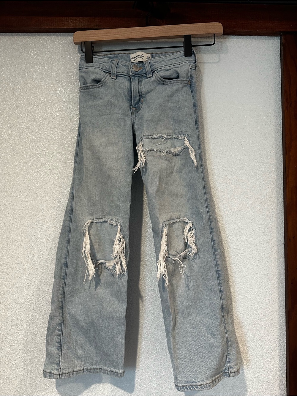 Abercrombie kids high rise wide leg jeans size 5/6 long